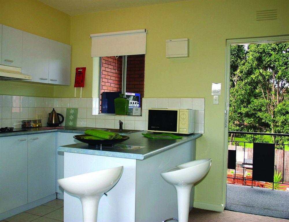 Birches Serviced Apartments Melbourne Exterior foto