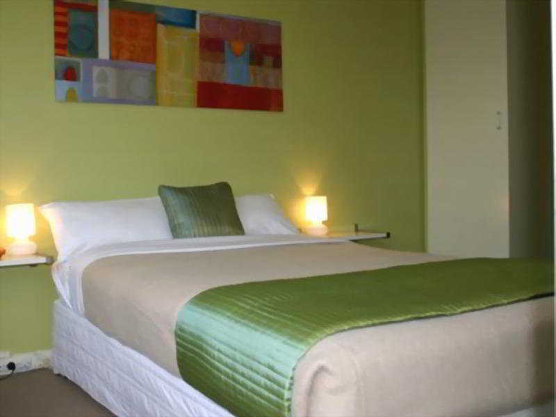 Birches Serviced Apartments Melbourne Exterior foto